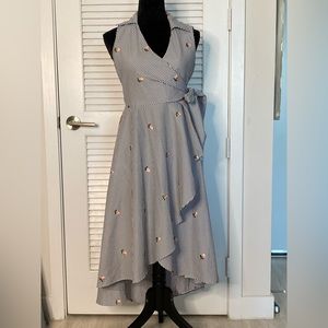 Calvin Klein size 2 dress. Gray stripes.